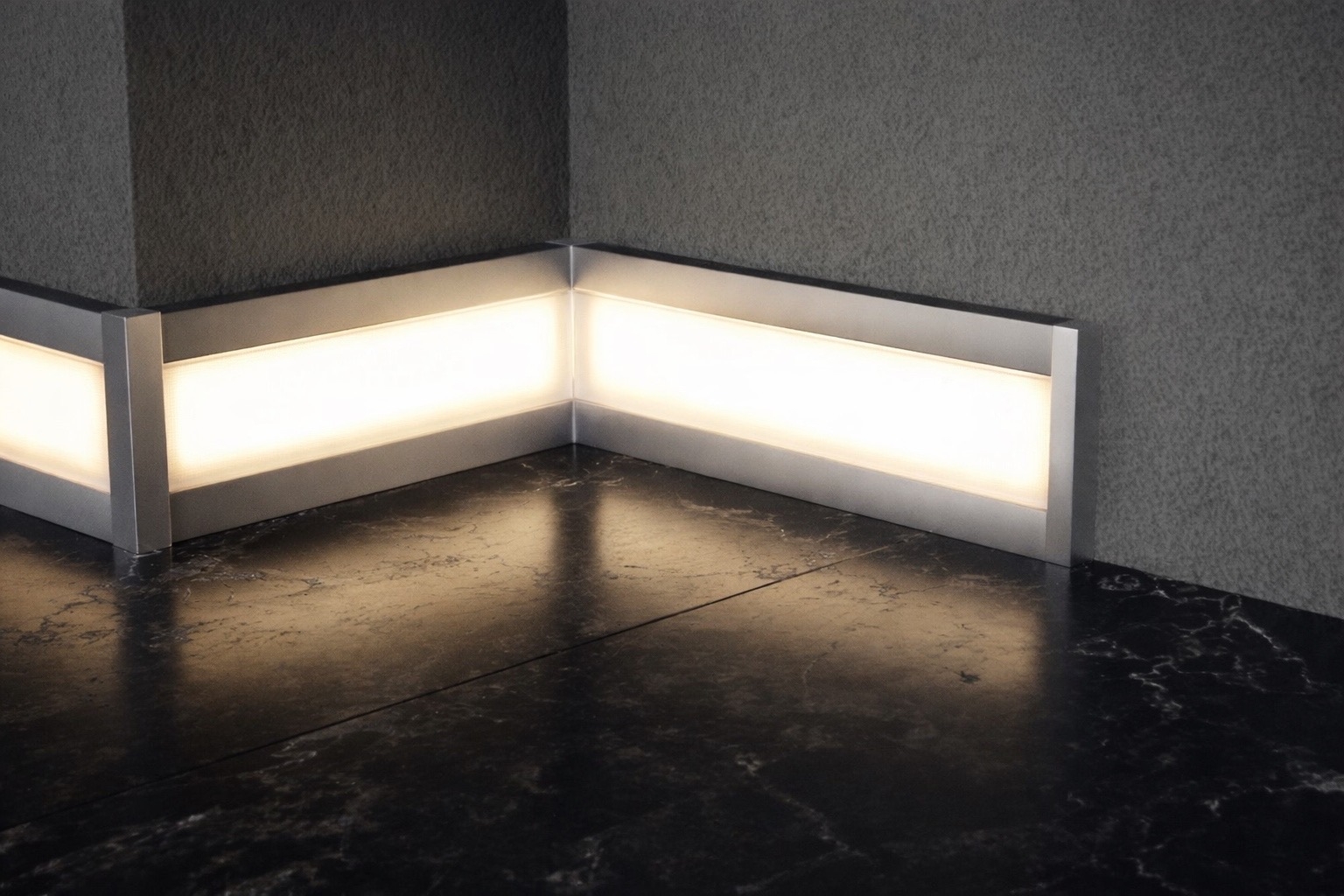 Алюминиевый плинтус Fezard ALP-C60-LF 