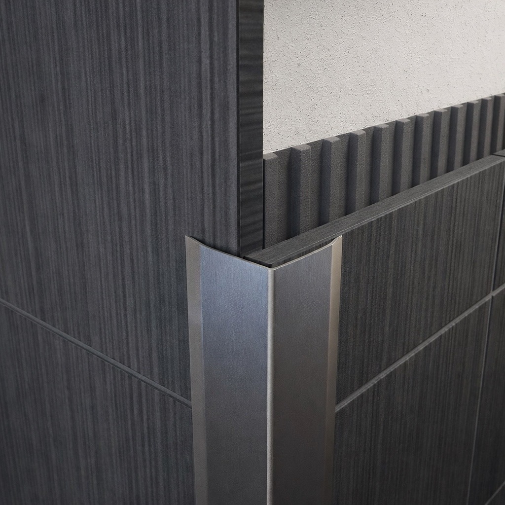 Уголки из нержавейки с подгибами Fezard ST-V